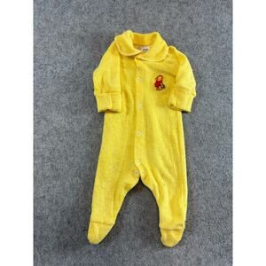 VINTAGE Disney Winnie The Pooh One Piece Baby NB Yellow Terry Footed Sleeper